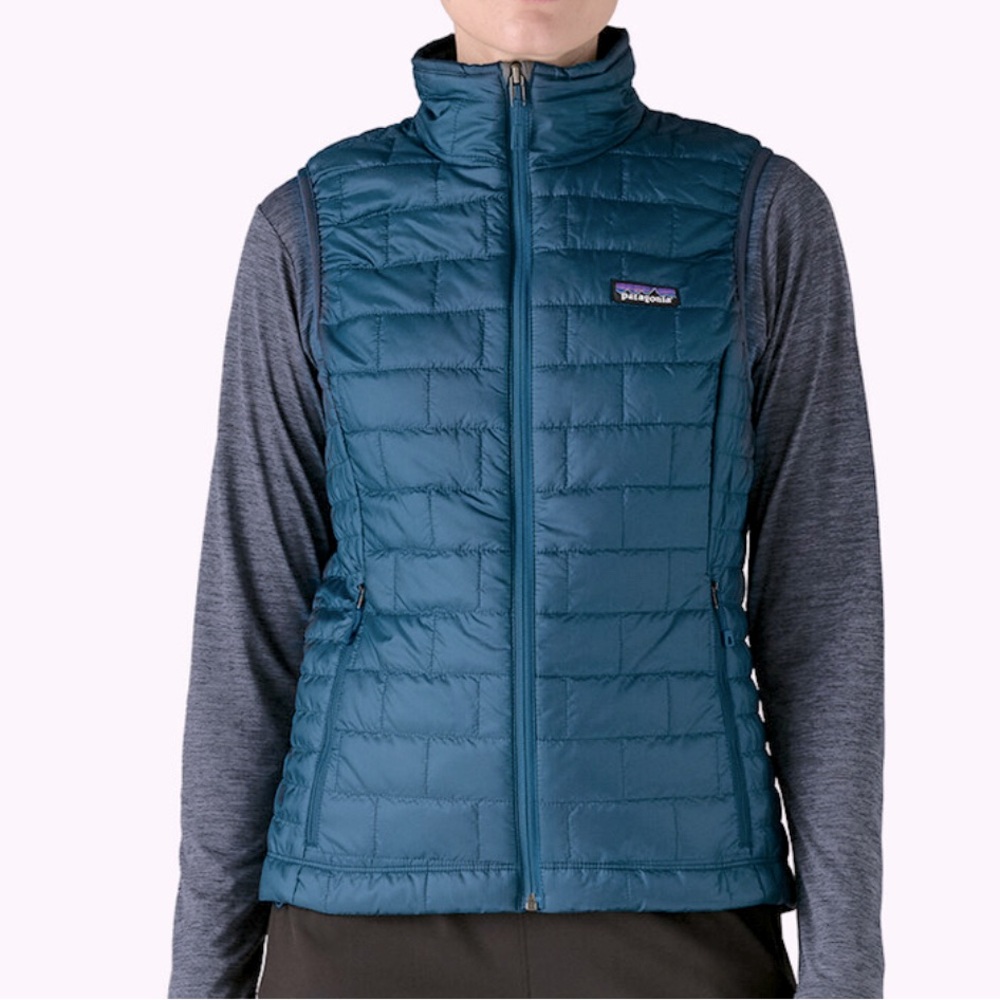 Patagonia Nano Puff Vest in Stellar Blue - size large